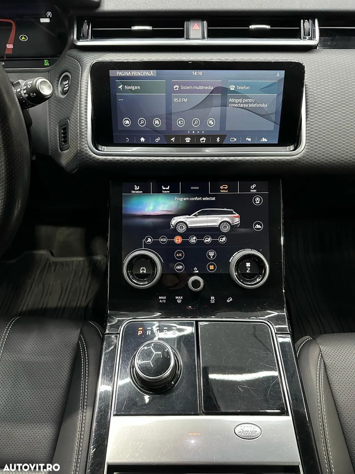 Land Rover Range Rover Velar 2.0 P250 - 13