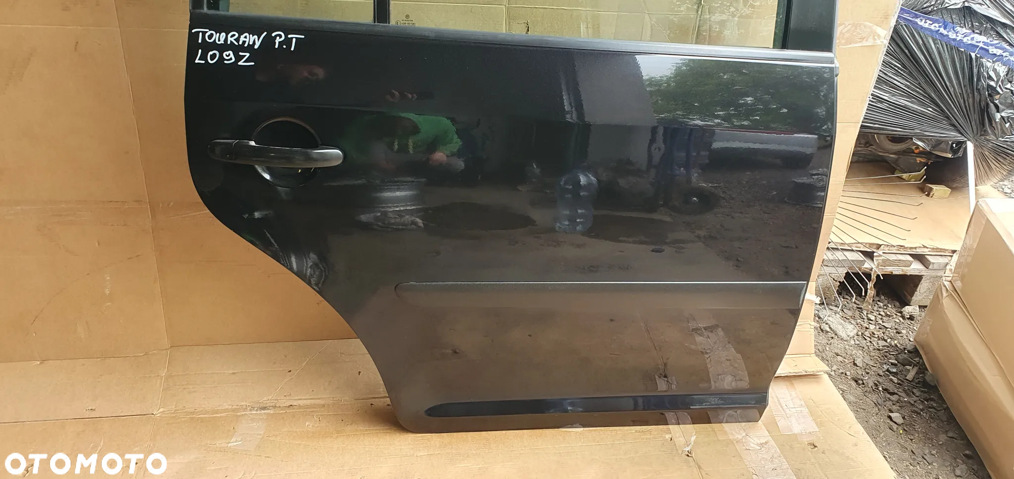 Drzwi prawy tył tylne prawe VW Touran 1T0 LC9Z - 6