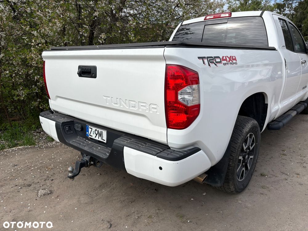 Toyota Tundra 5.7 4x4 Double Cab Limited - 2