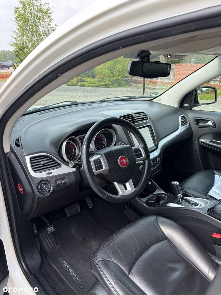 Fiat Freemont 2.0 Multijet Black Code AWD - 10