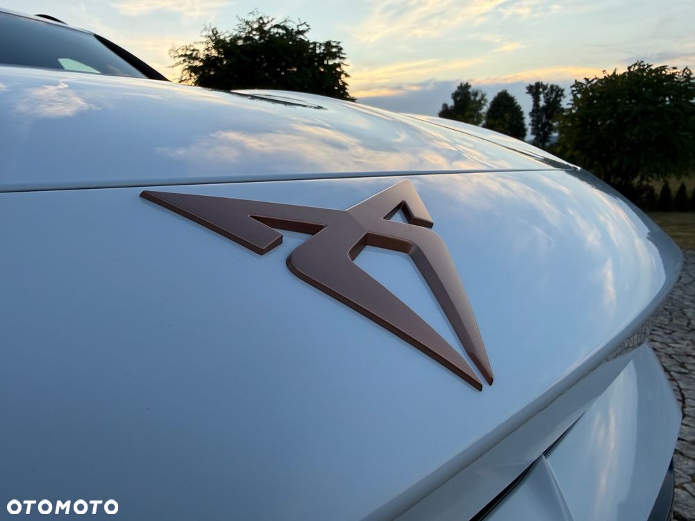 Cupra Formentor 2.0 TSI 4Drive DSG VZ Black Edition - 39