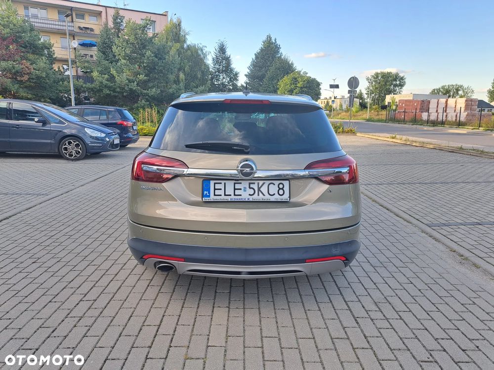 Opel Insignia 2.0 CDTI 4x4 Business Innovation - 19