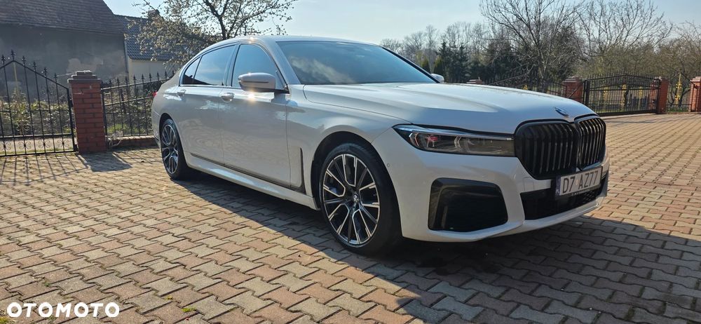 BMW Seria 7 750Li xDrive - 3
