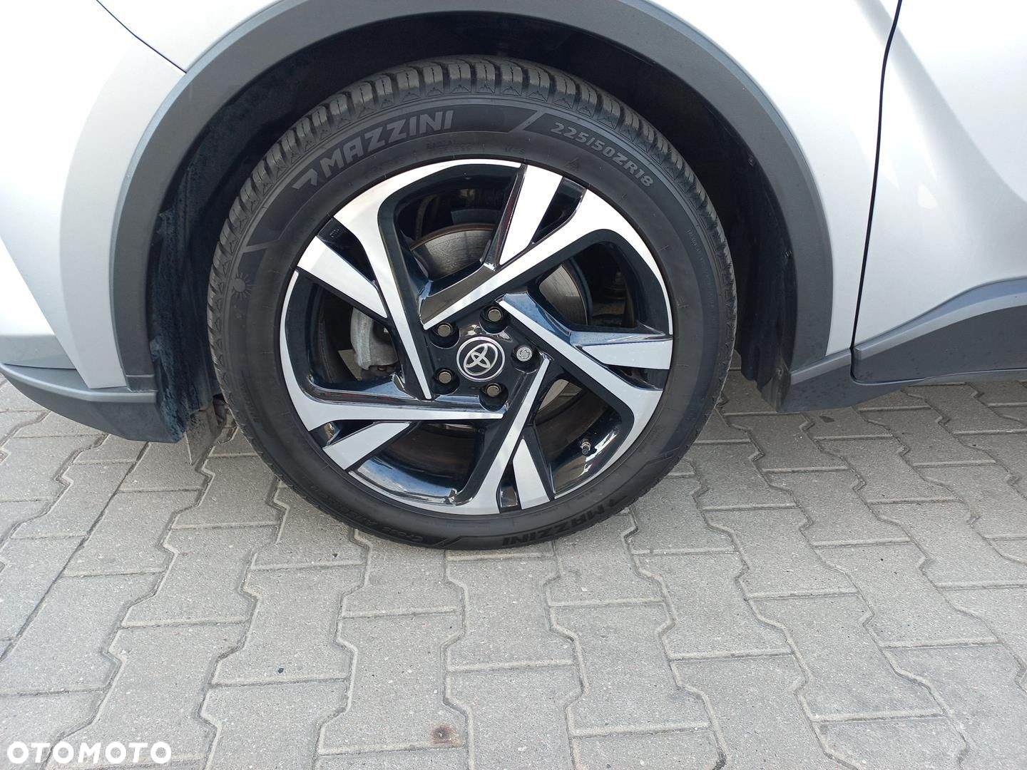 Toyota C-HR - 28