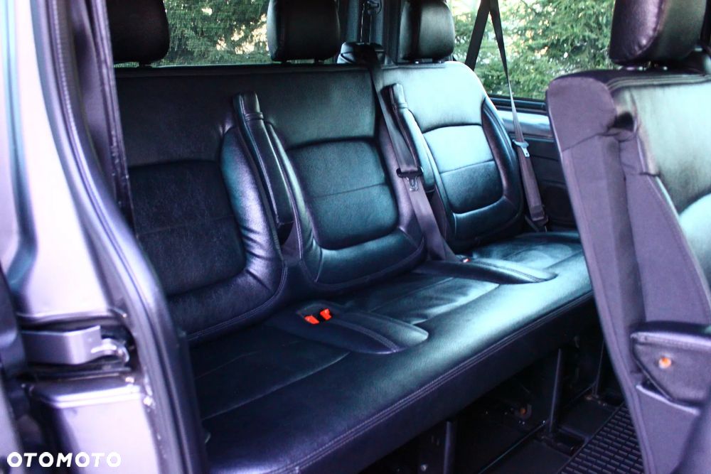 Renault Trafic 2.0 dCi - 32