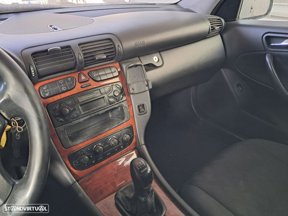 Mercedes-Benz C 220 CDi Avantgarde - 6