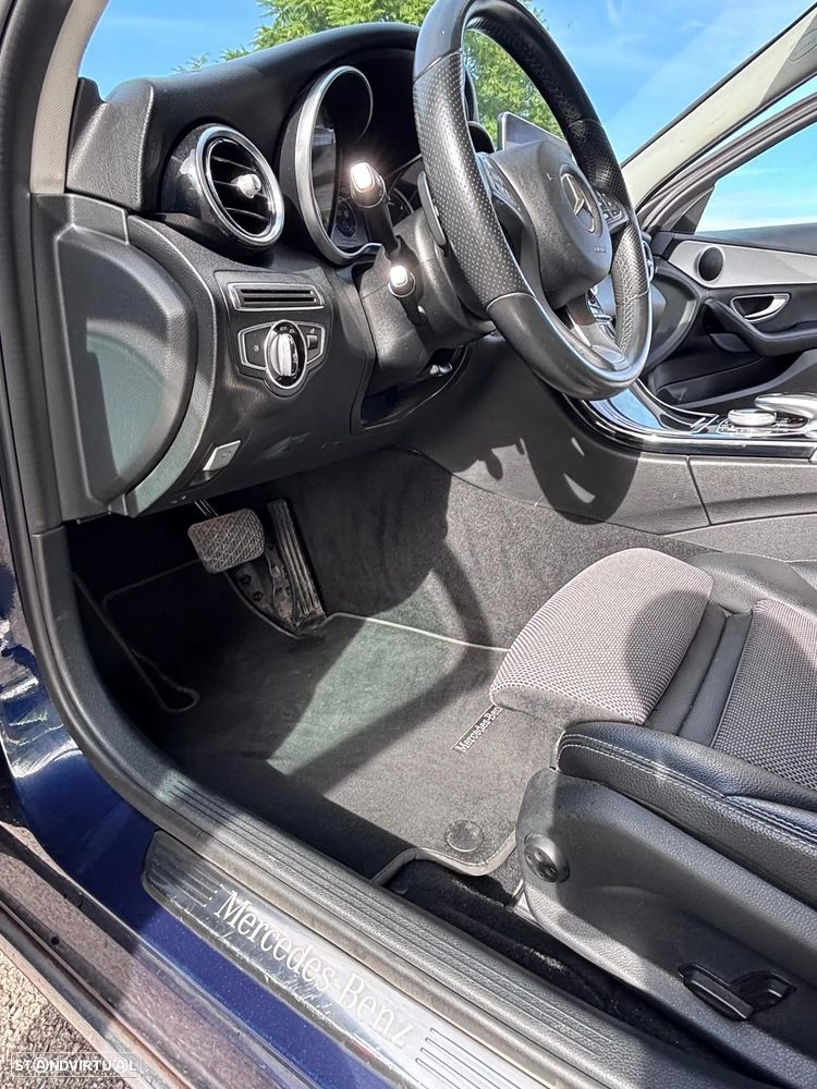 Mercedes-Benz C 220 (BlueTEC) d 7G-TRONIC Avantgarde - 26