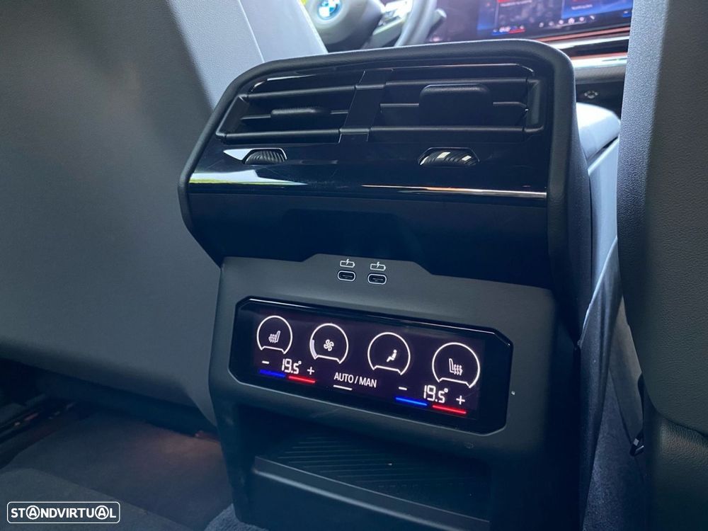 BMW i5 M60 xDrive Pack Desportivo M Pro - 25