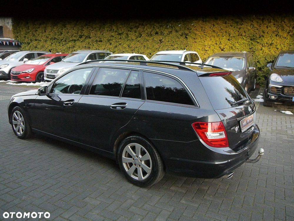 Mercedes-Benz Klasa C 220 CDI 7G-TRONIC Avantgarde Edition - 15