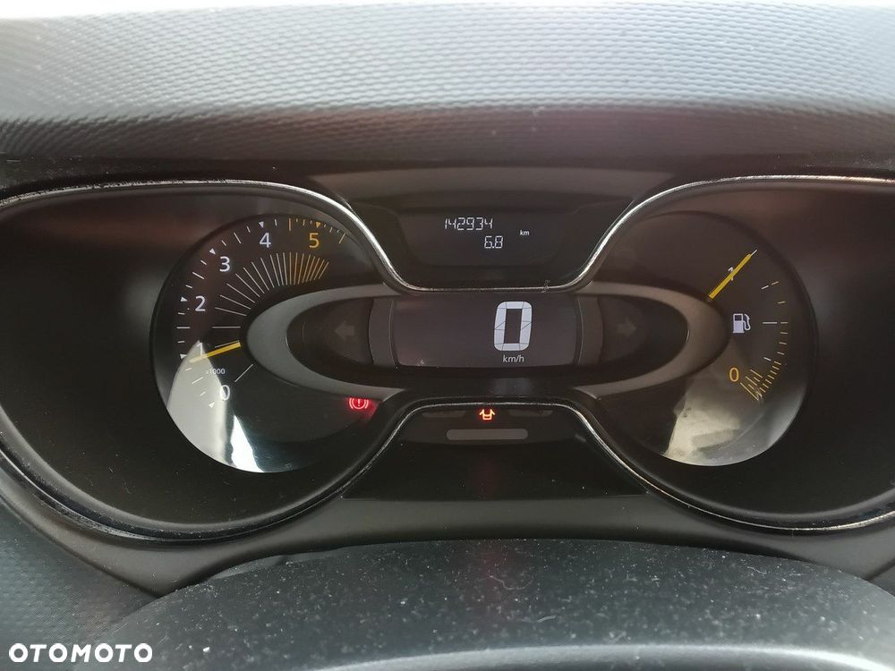 Renault Captur - 21