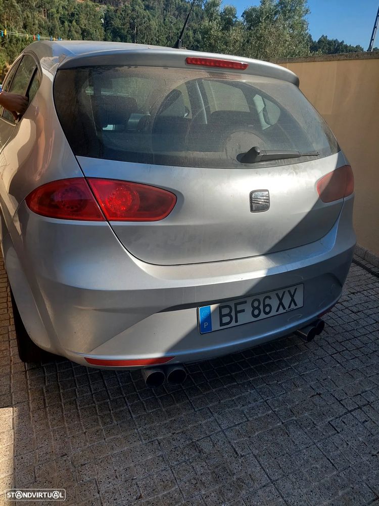 SEAT Leon 1.6 TDI Style Ecomotive - 2
