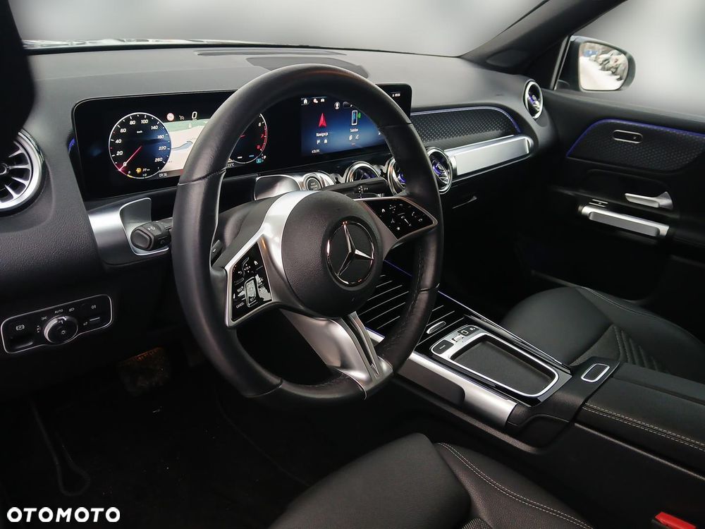 Mercedes-Benz GLB 200 Progressive 7G-DCT - 18