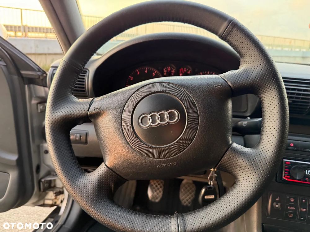 Audi A4 ver-2-4-quattro - 16
