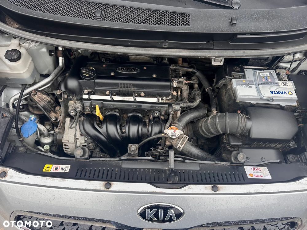 Kia Venga 1.4 S - 21