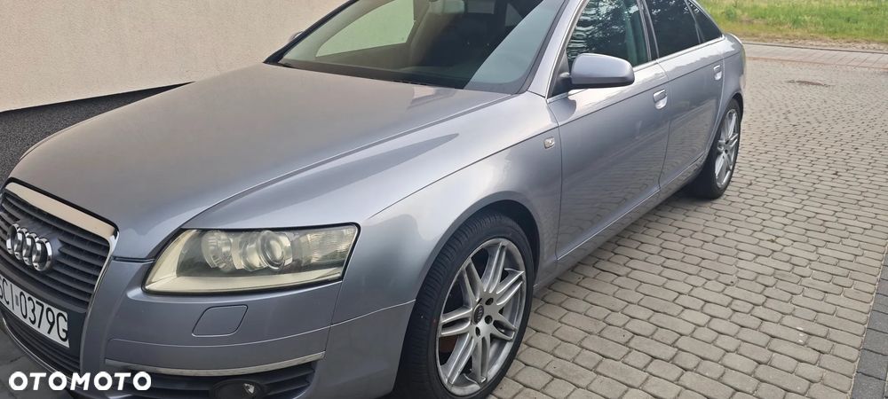 Audi A6 Limousine 2.4 - 5