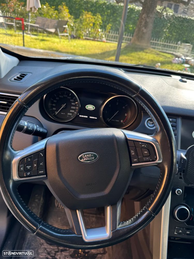 Land Rover Discovery Sport - 26