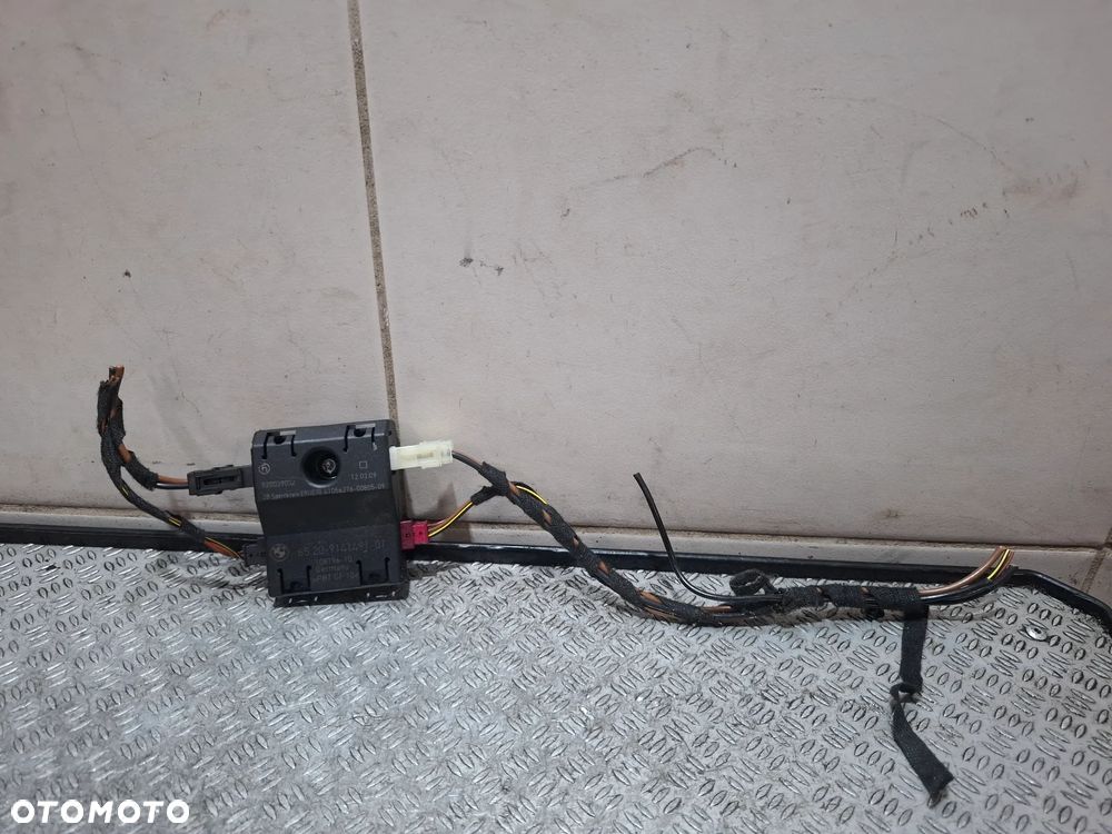 Moduł wzmacniacz anteny BMW 3 E90 2009 rok lift nr 9141491 - 1