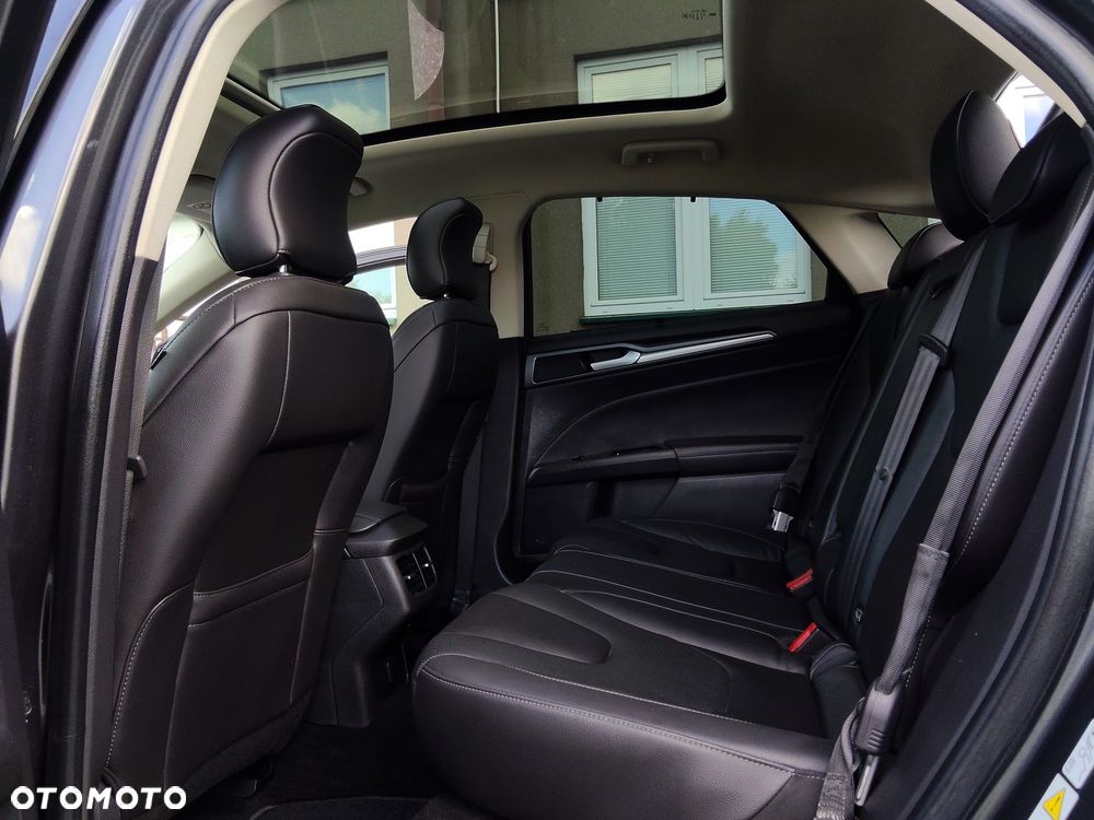Ford Mondeo 2.0 TDCi Gold X (Trend) 4WD PowerShift - 24