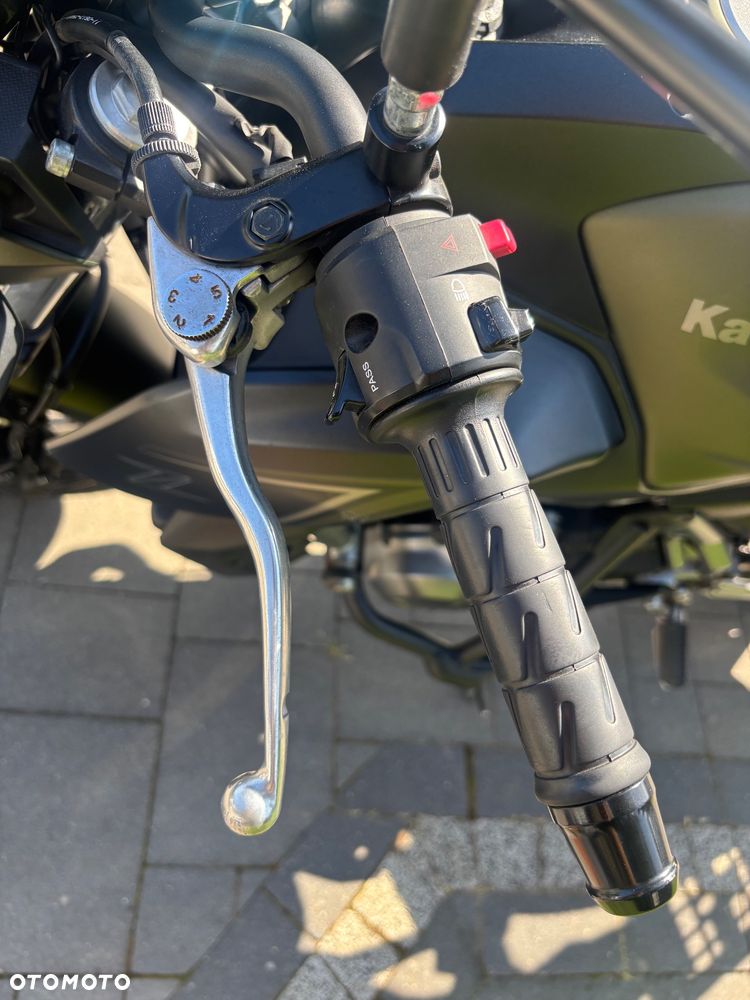 Kawasaki Z 650 - 27