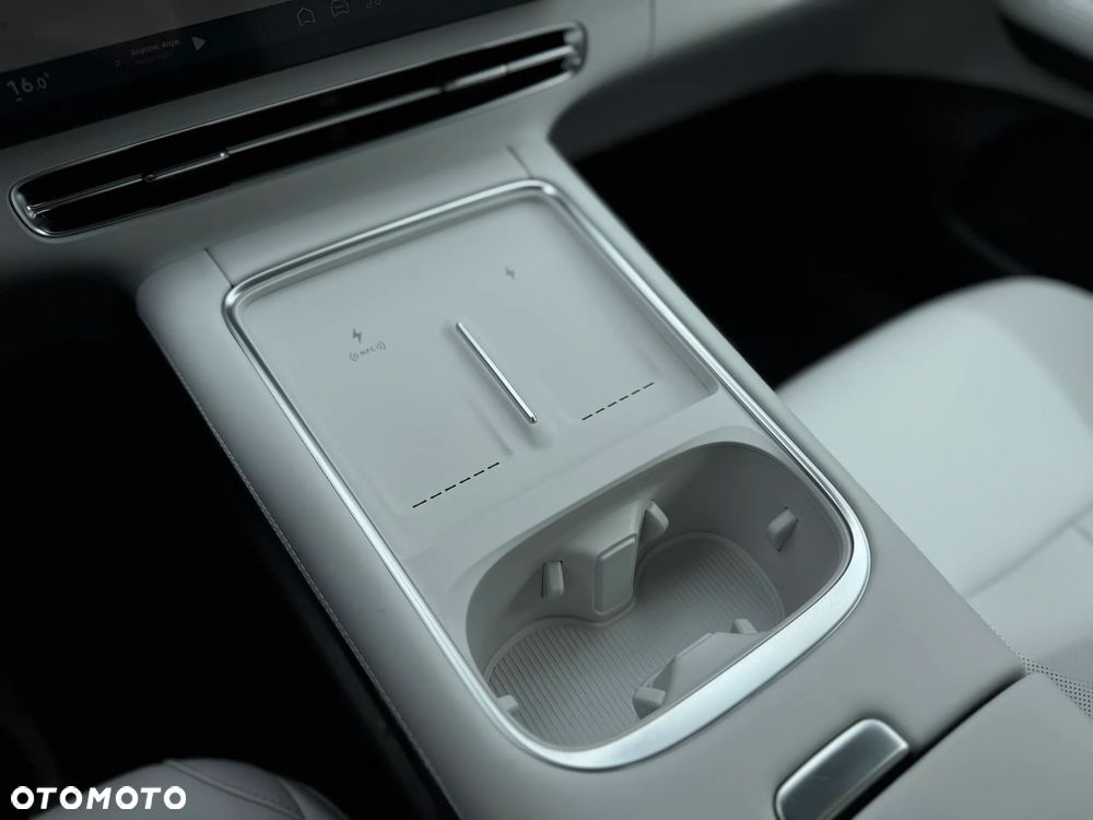 XPeng G6 80.8 kWh AWD Performance PRO - 21