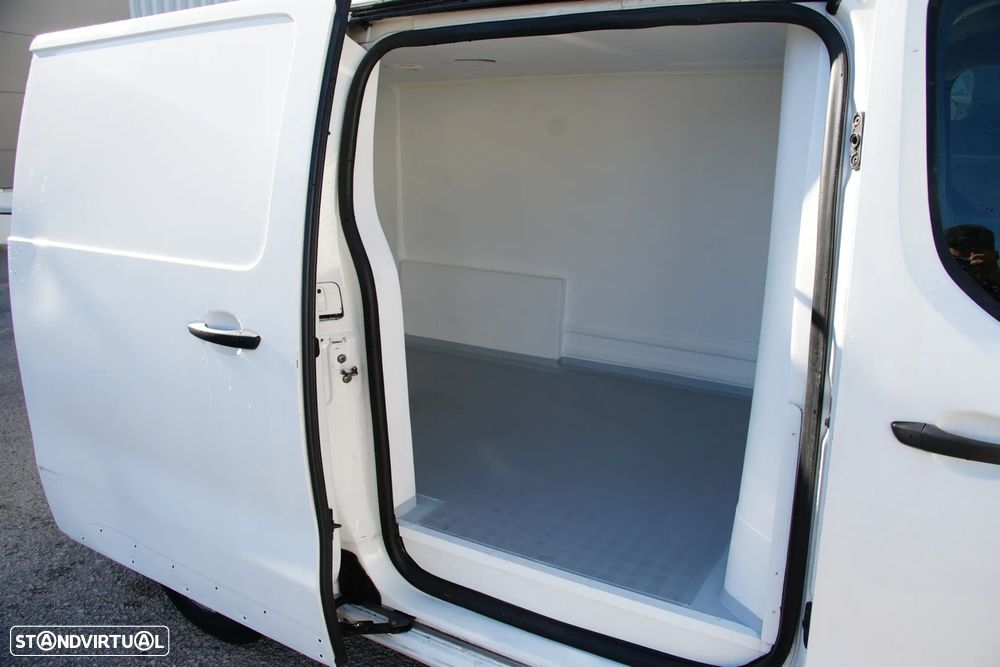 Citroën Jumpy Isotérmica 1.6BlueHDI 116cv - 8