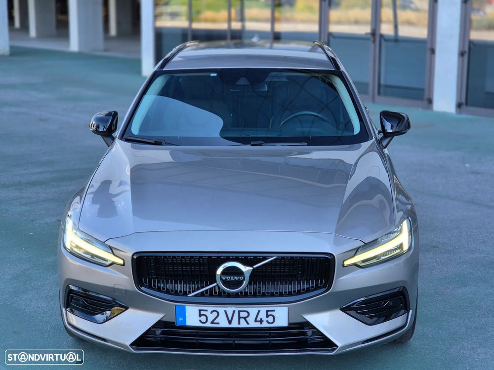 Volvo V60 2.0 D3 R-Design Geartronic - 11