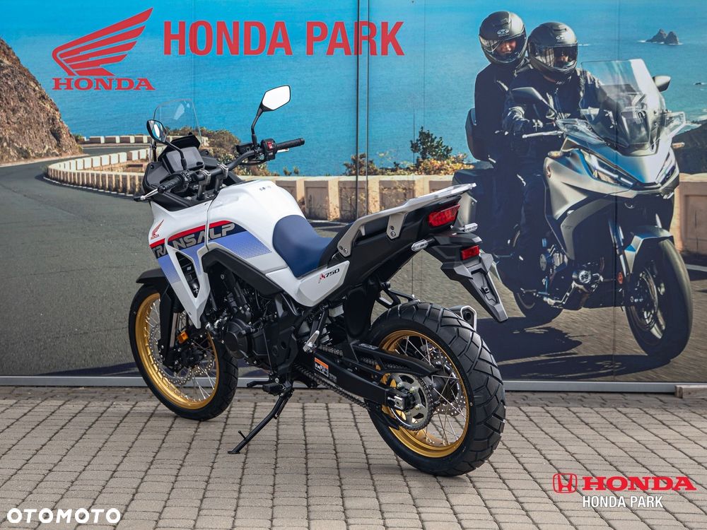 Honda XL - 6