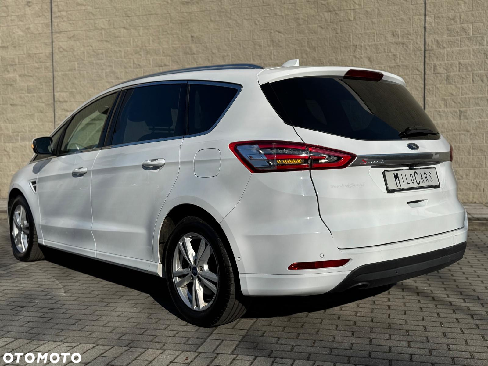 Ford S-Max - 7