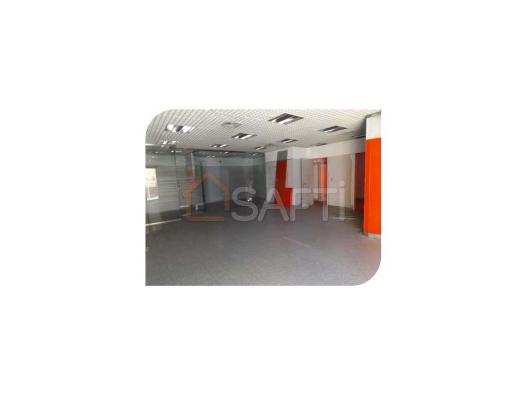 Espaço Comercial para Venda - Amiais de Baixo - Grande imagem: 2/14