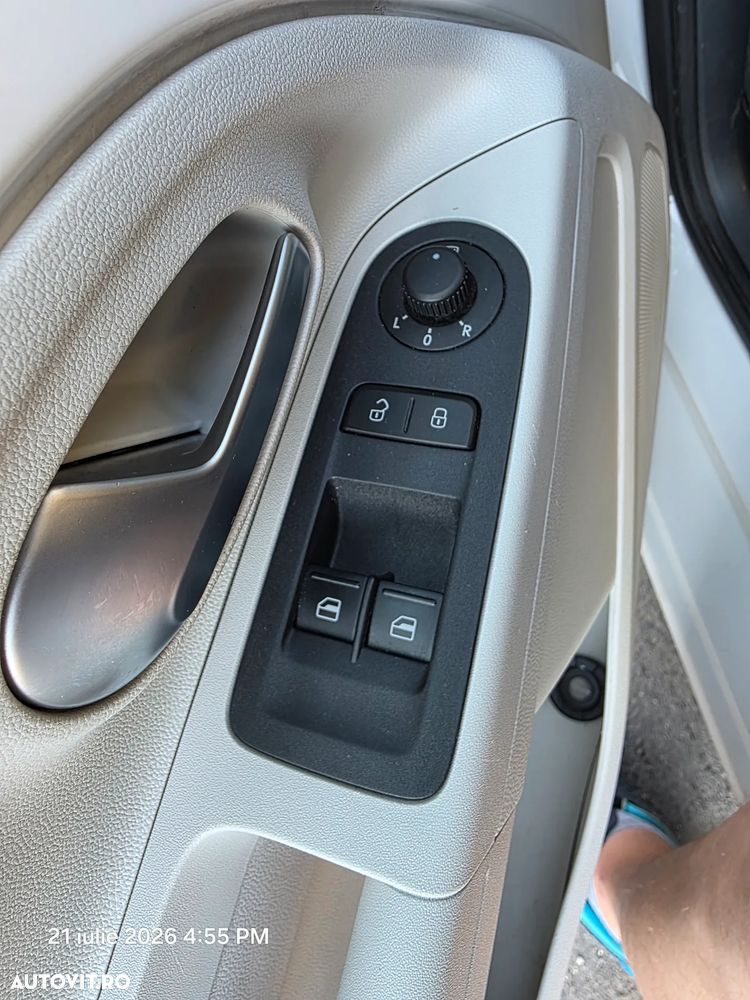 Volkswagen up! - 13