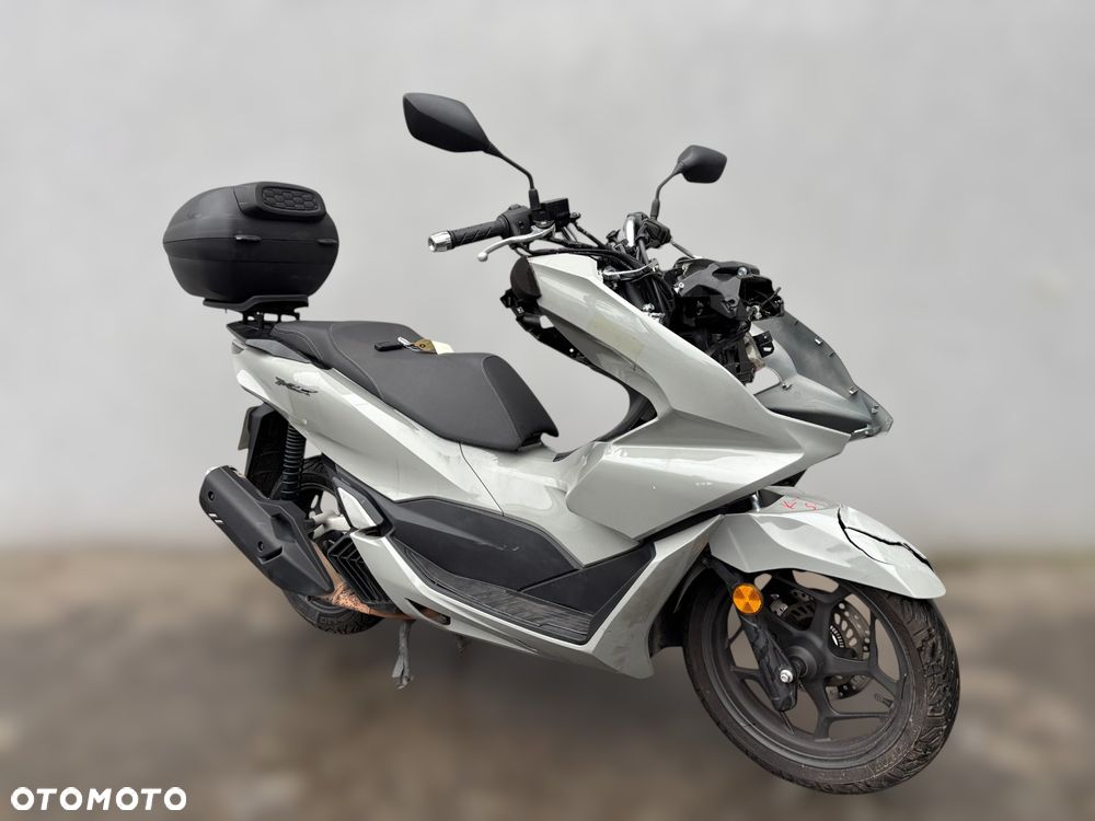 Honda PCX - 1