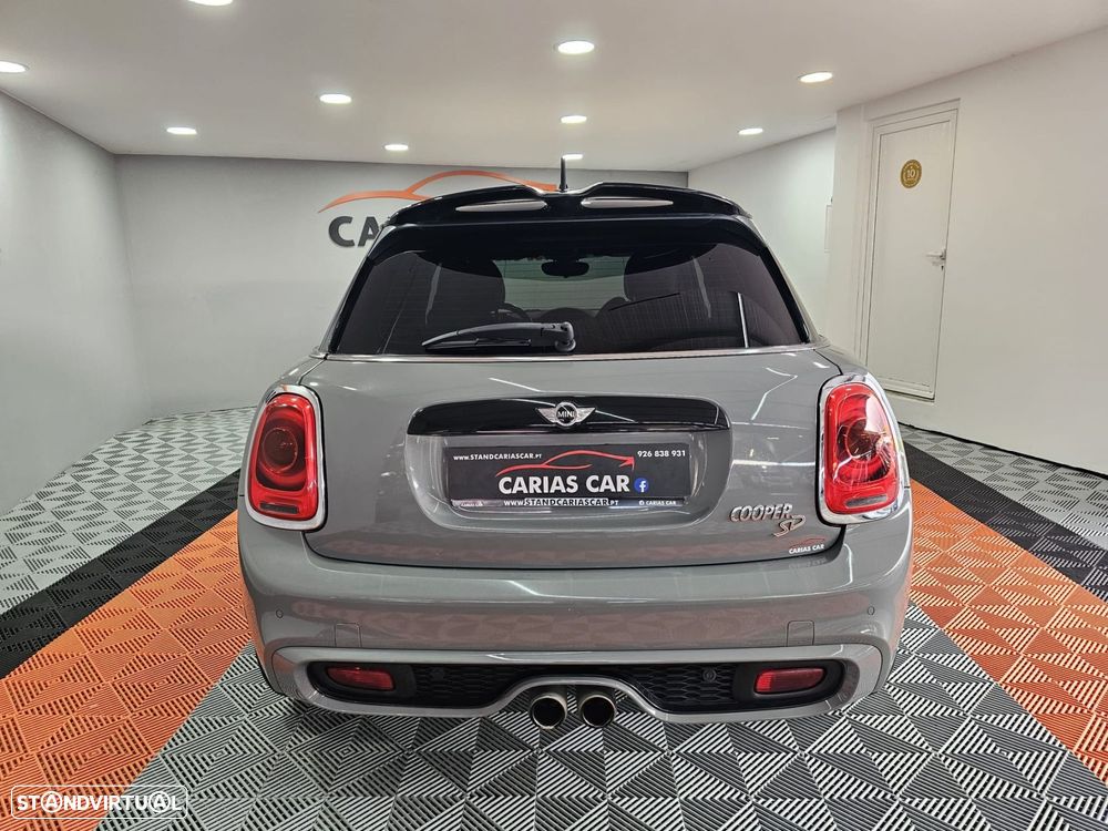 MINI 5 Portas Cooper SD Auto Desportiva - 4