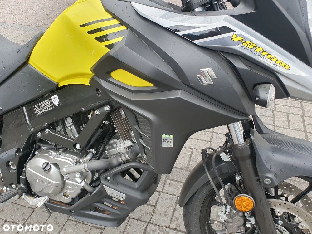 Suzuki V-STROM - 3