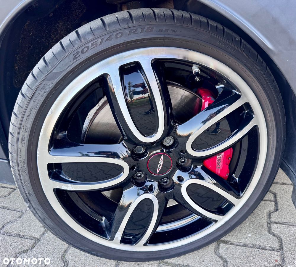 MINI John Cooper Works - 22