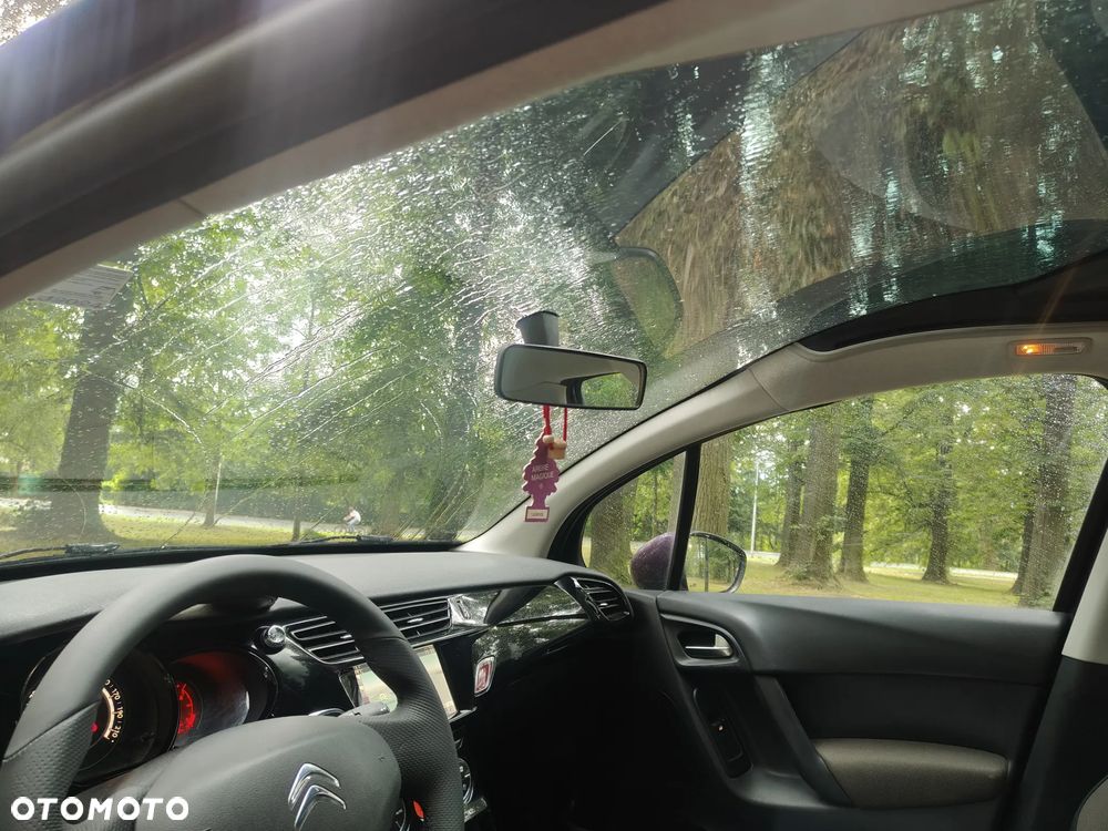 Citroën C3 1.2 VTi Exclusive - 4