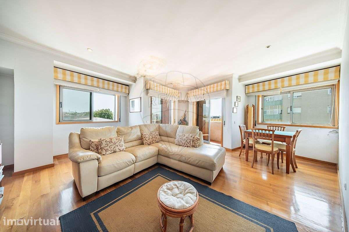 Apartamento T4 para venda - Grande imagem: 2/37