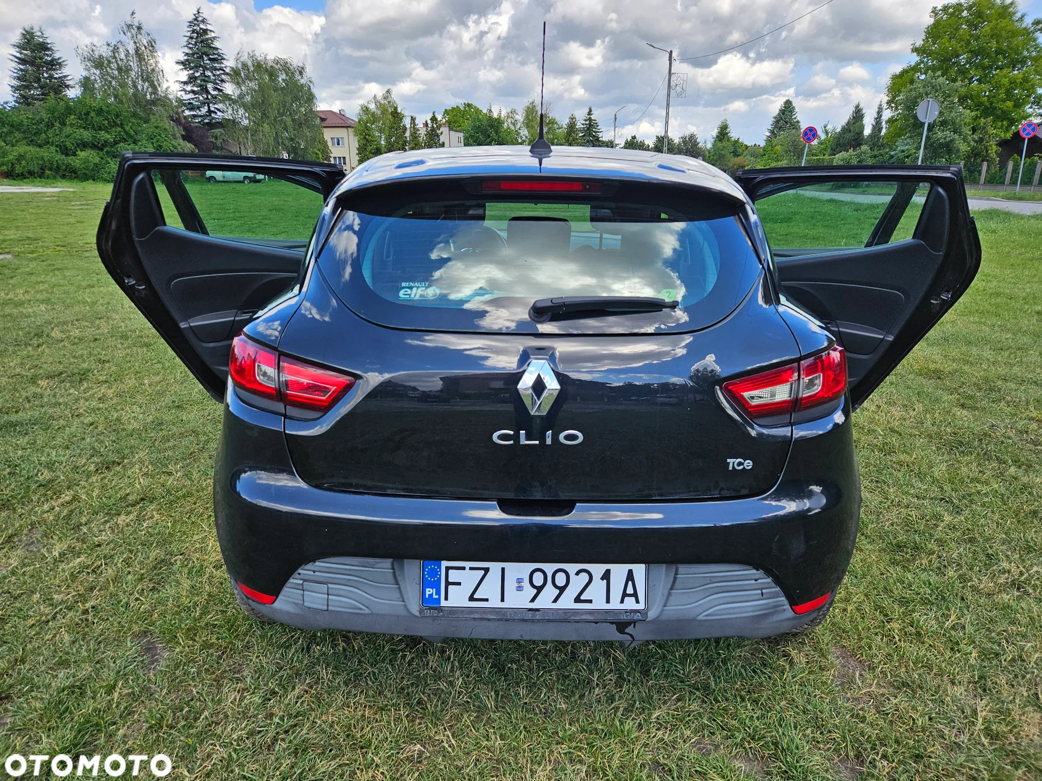 Renault Clio - 11