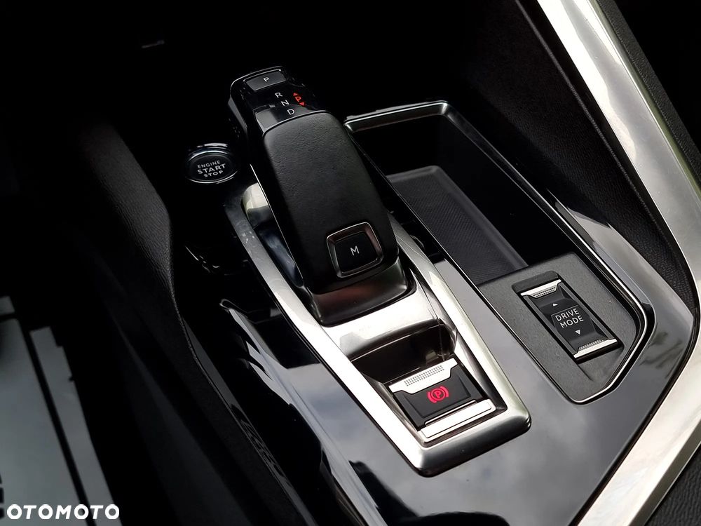 Peugeot 5008 1.5 BlueHDi Active Pack S&S EAT8 - 21