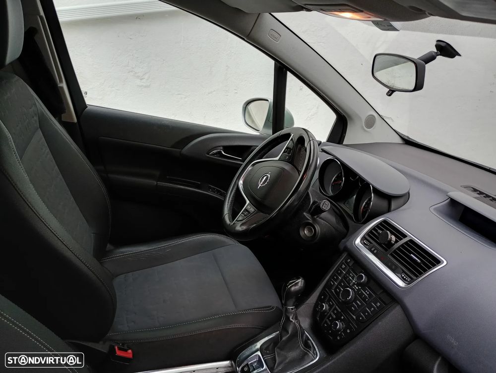 Opel Meriva 1.4 Twinport Cosmo - 11