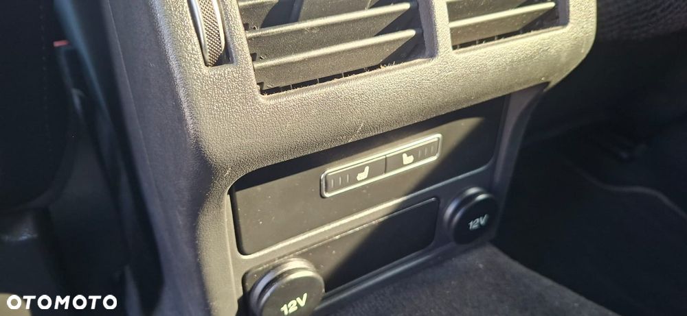 Jaguar XF 30d Prestige - 24