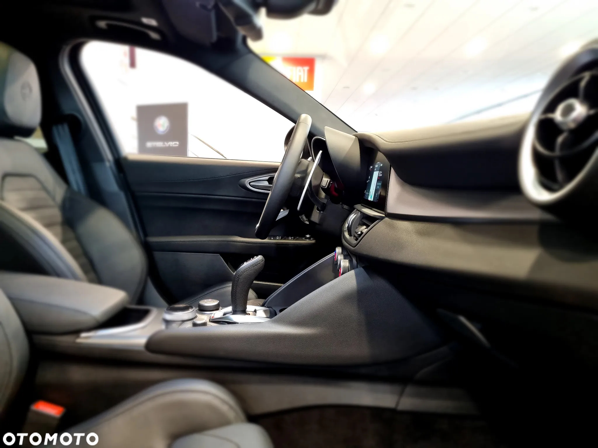Alfa Romeo Giulia 2.0 Turbo Veloce Q4 - 23