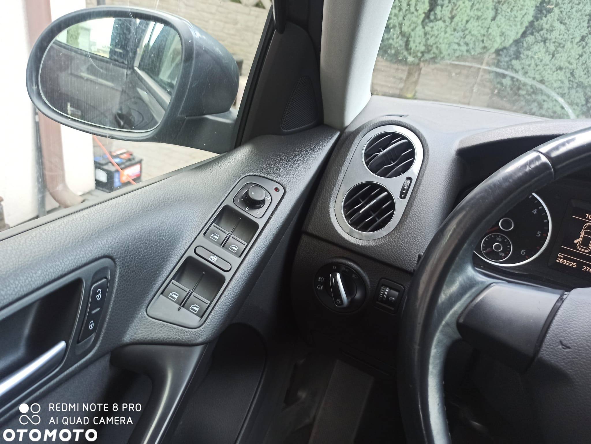Volkswagen Tiguan 2.0 TDI 4Mot Sport DSG - 11