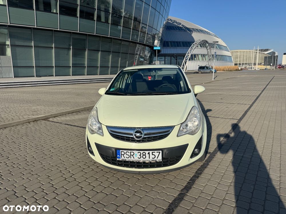 Opel Corsa - 8