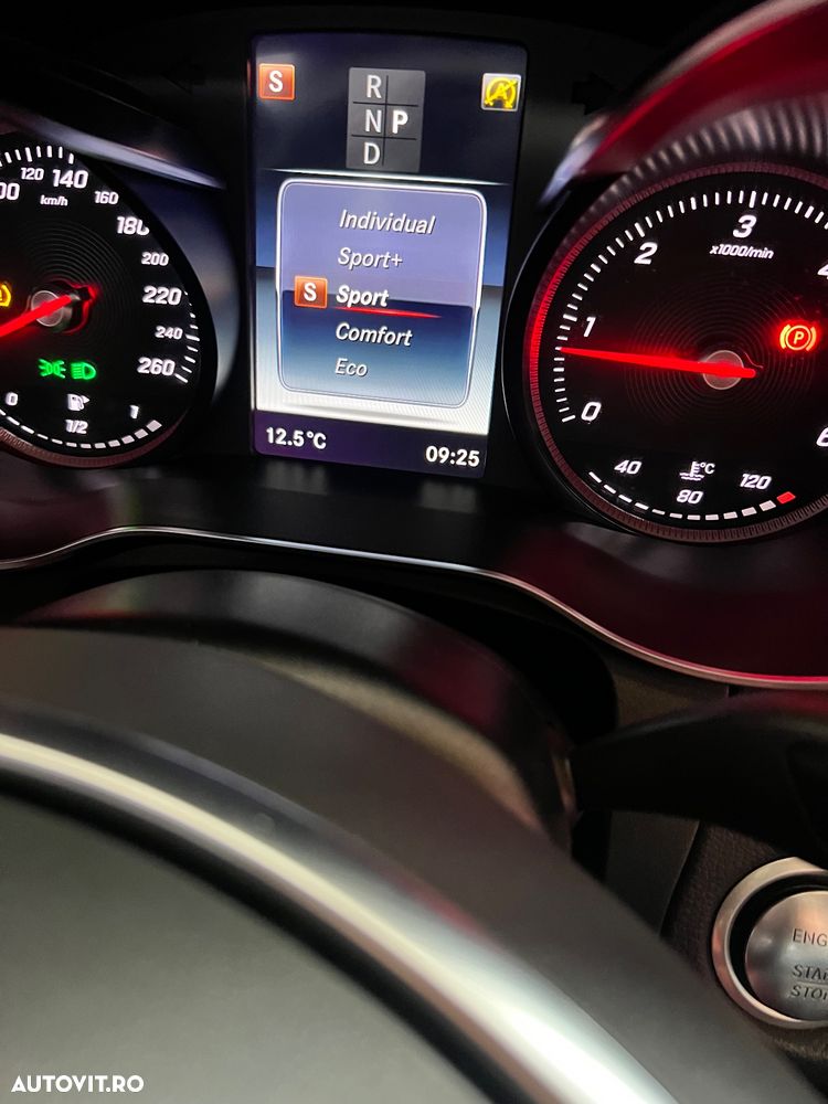 Mercedes-Benz GLC Coupe 250 d 4Matic 9G-TRONIC AMG Line - 17
