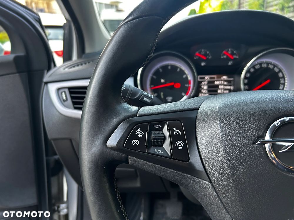 Opel Astra 1.4 Turbo Edition - 18