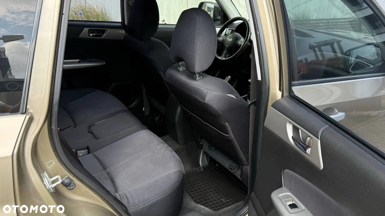 Subaru Forester - 12