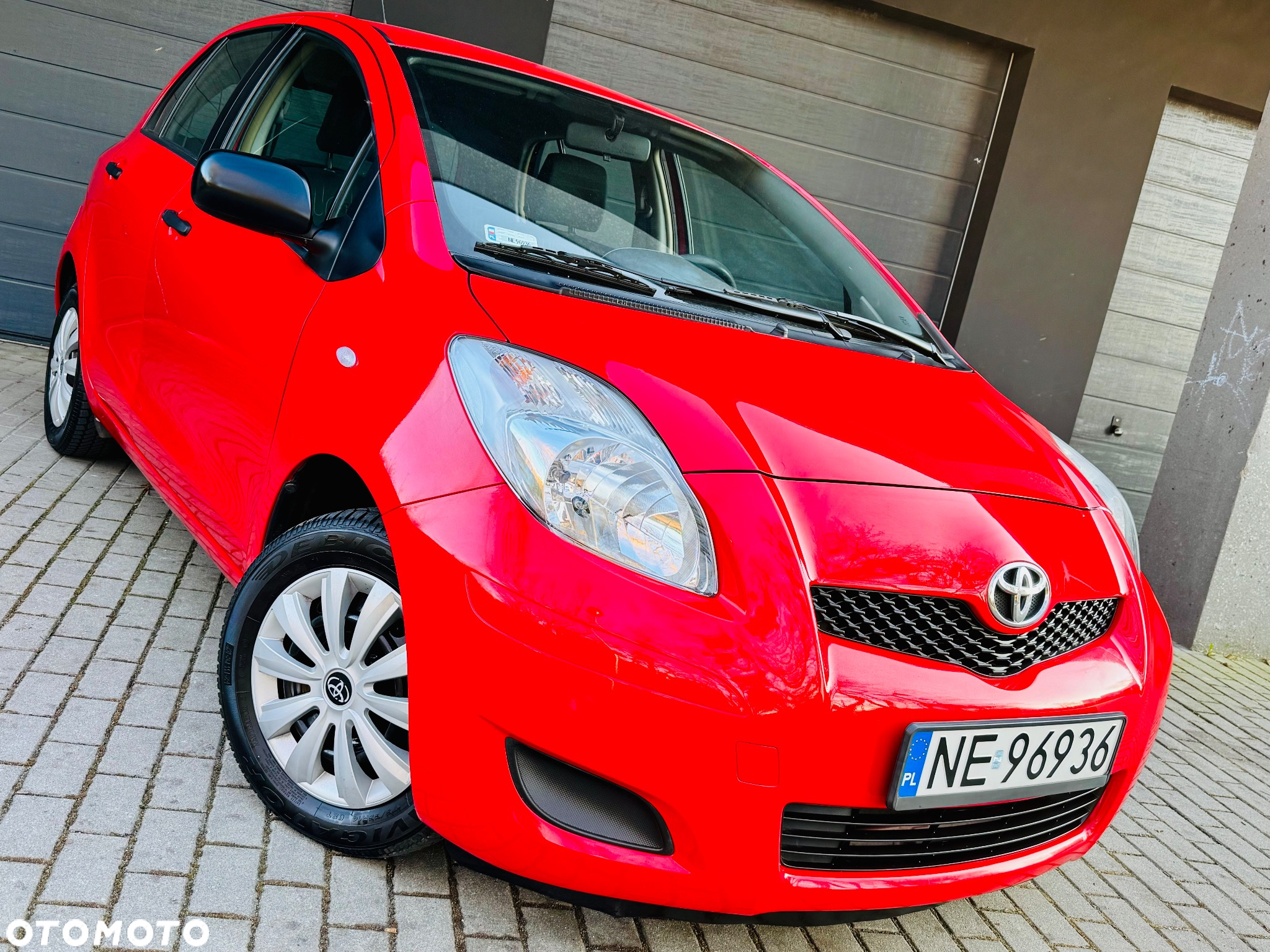 Toyota Yaris 1.0 Luna - 2