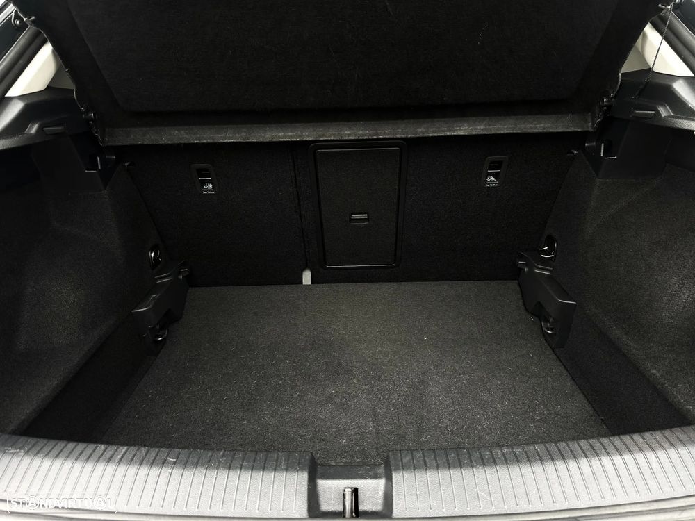 VW T-Roc 1.0 TSI T-ROC@pt - 24