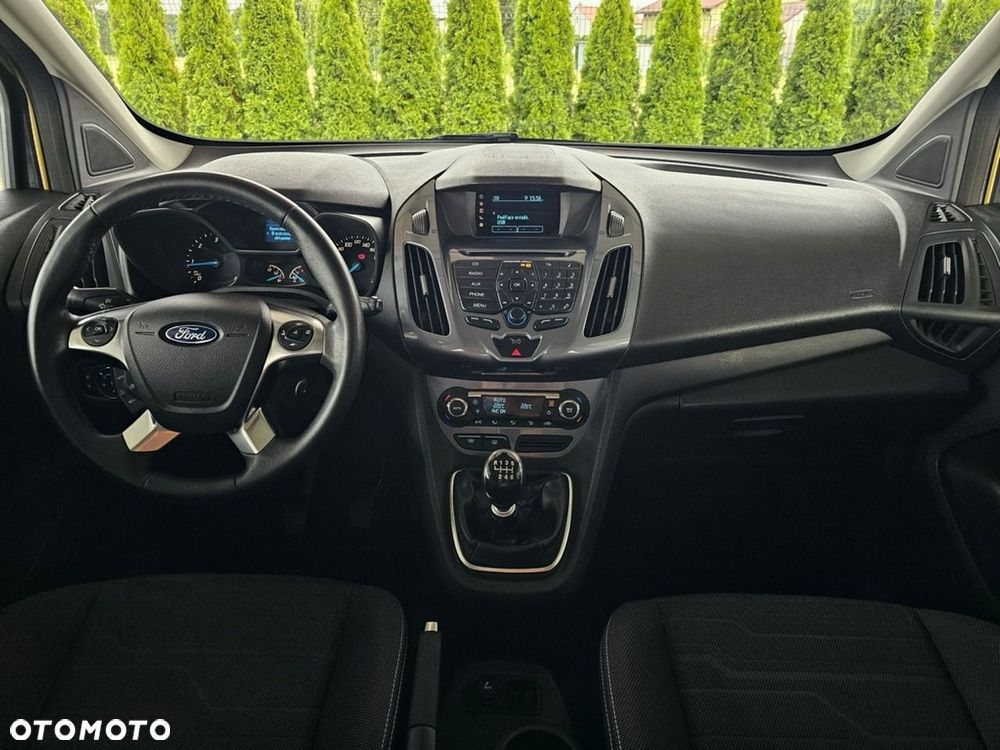 Ford Tourneo Connect - 28