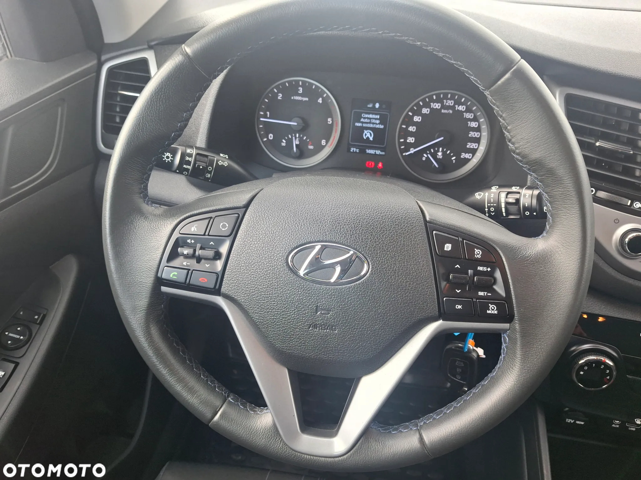Hyundai Tucson blue 1.7 CRDi 2WD Advantage - 25